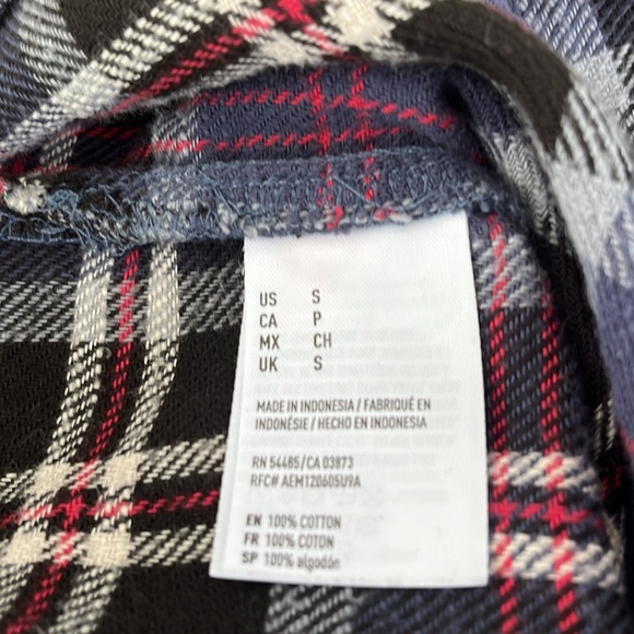 Women’s American Eagle Boyfriend Fit Plaid Flannel Button Shirt Size S - Picture 7 of 7